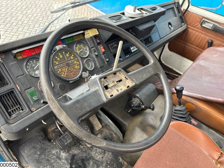 Volvo F 614