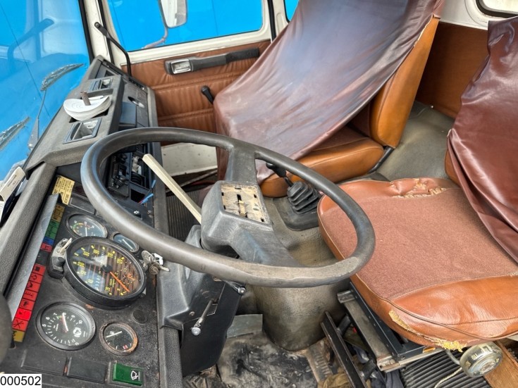 Volvo F 614