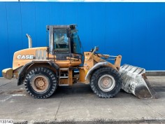 Case 521D