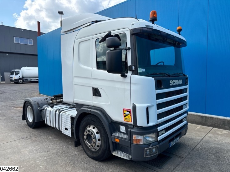 Scania 124 400