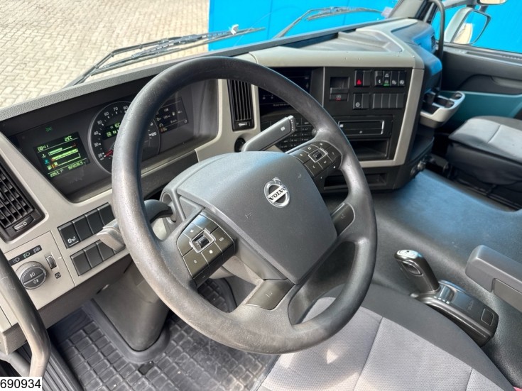 Volvo FM 330