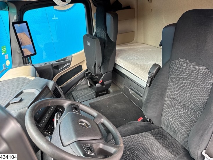 Mercedes Actros 1845