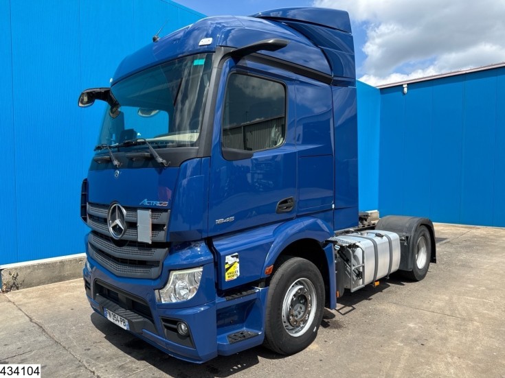 Mercedes Actros 1845