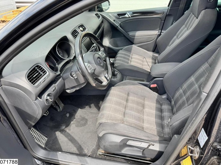 Volkswagen Golf 2.0 GTD