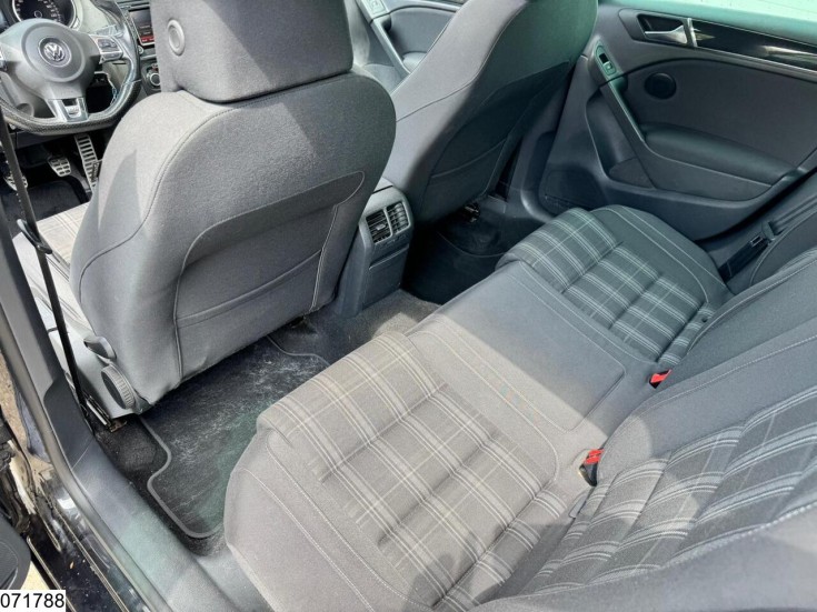 Volkswagen Golf 2.0 GTD