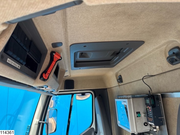 Renault Premium 270
