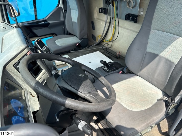 Renault Premium 270