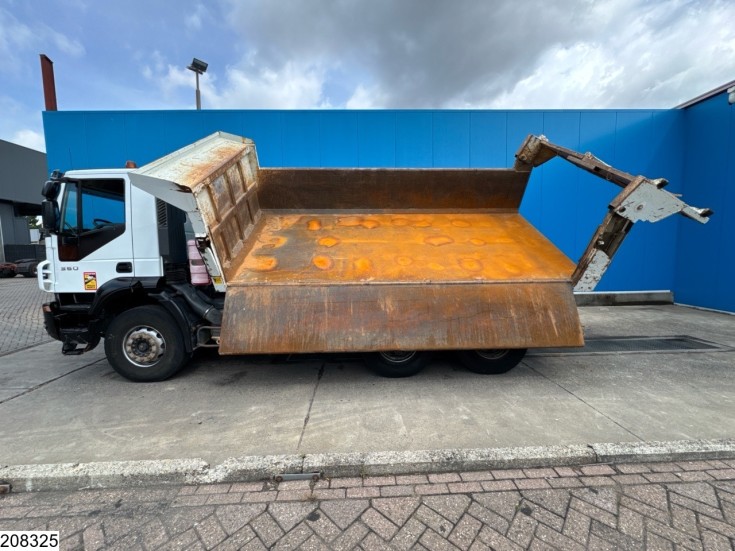 Iveco Trakker 360
