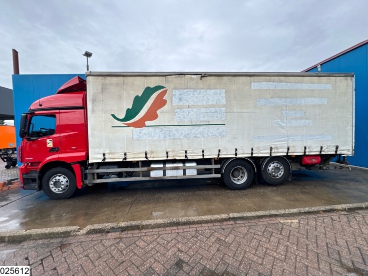 Mercedes Actros 2536
