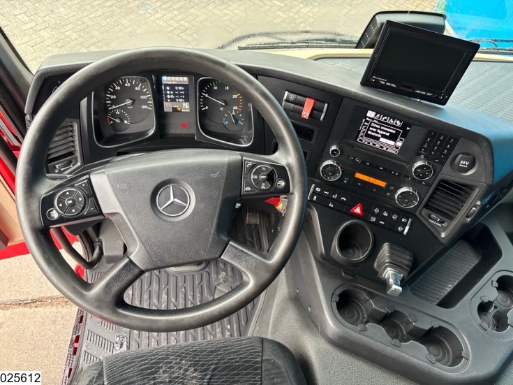 Mercedes Actros 2536