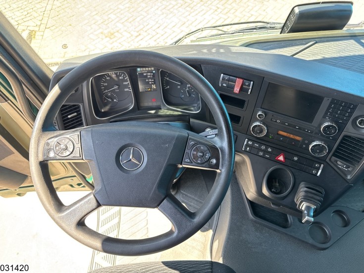 Mercedes Actros 1845