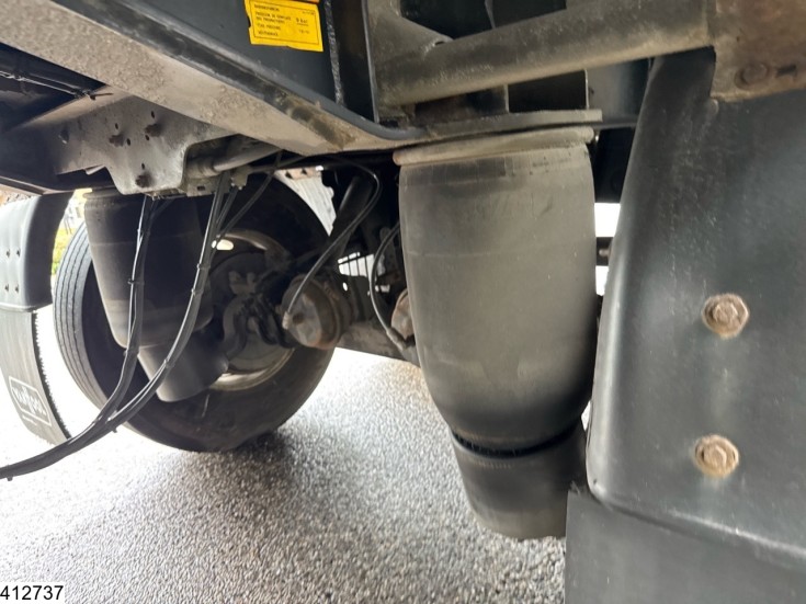 Van Hool gesloten bak