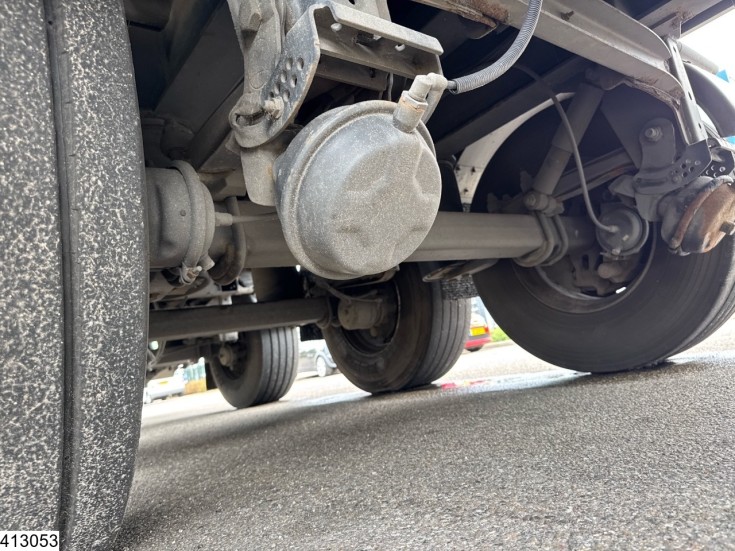 Van Hool gesloten bak