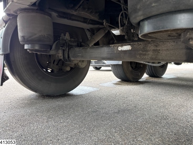 Van Hool gesloten bak