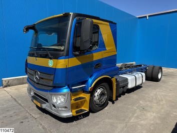 Mercedes Actros 1843