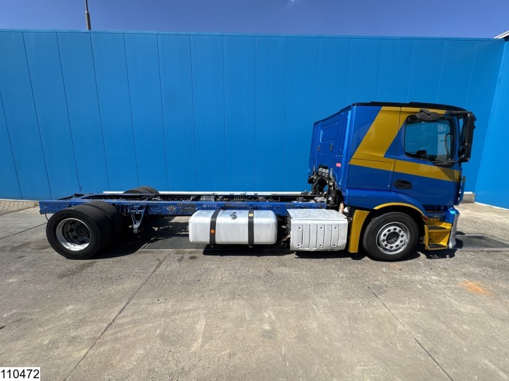 Mercedes Actros 1843