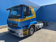 Mercedes Actros 2443