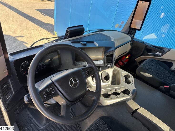 Mercedes Actros 1843
