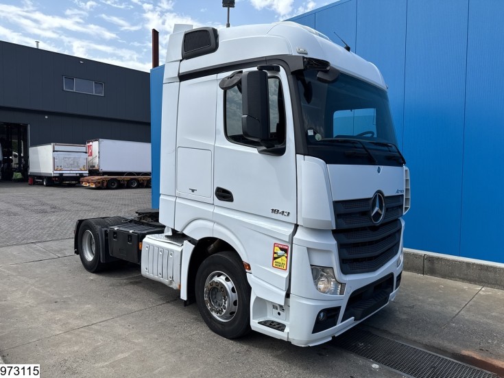 Mercedes Actros 1843