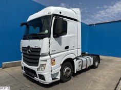 Mercedes Actros 1843
