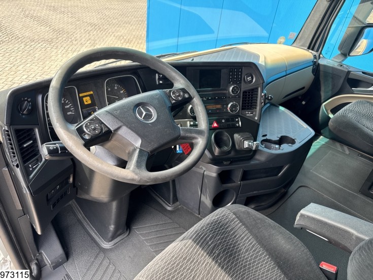Mercedes Actros 1843
