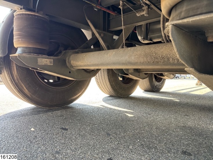 Lecitrailer gesloten bak