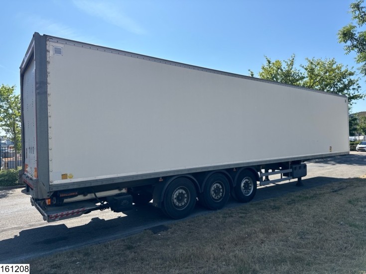 Lecitrailer gesloten bak