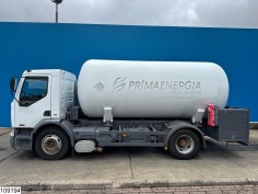 Renault Premium 270