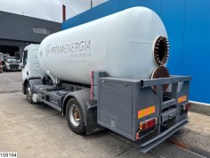 Renault Premium 270