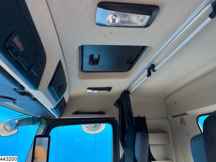 Mercedes Actros 1843