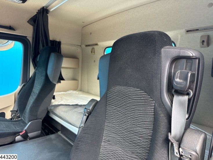 Mercedes Actros 1843