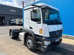 Mercedes Actros 1843