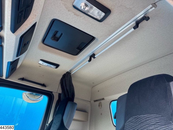 Mercedes Actros 1843