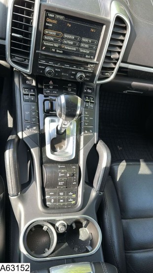 Porsche Cayenne S E-Hybrid