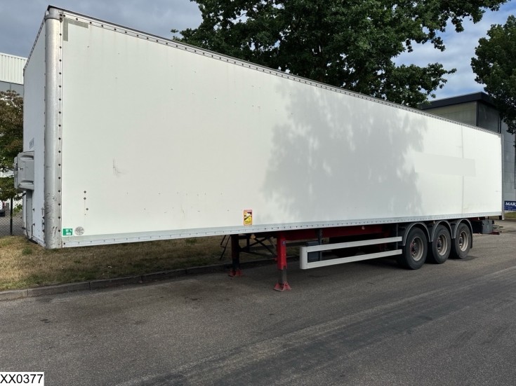 Fruehauf gesloten bak