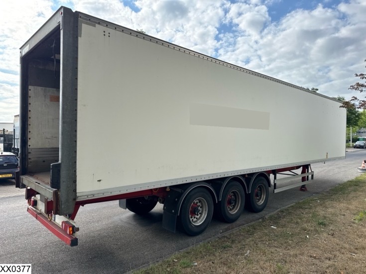 Fruehauf gesloten bak