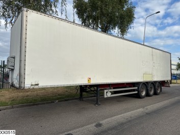 General Trailers gesloten bak