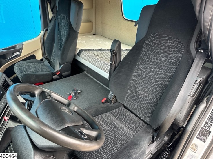 Mercedes Actros 1843