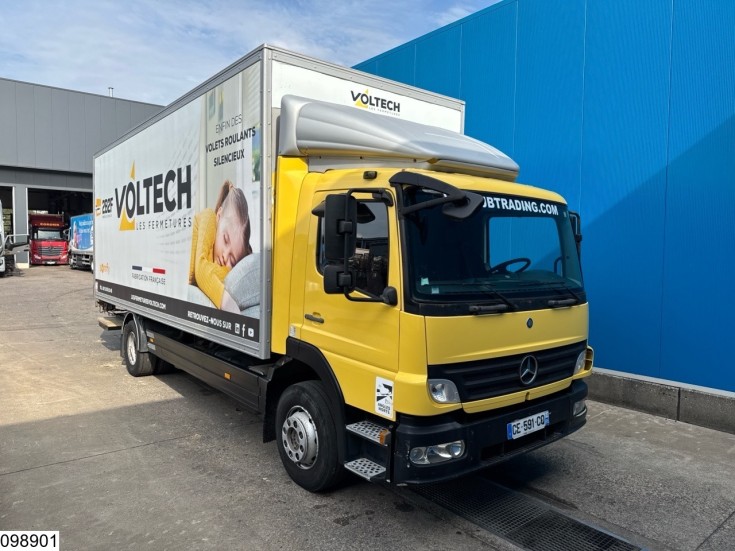 Mercedes Atego 1522