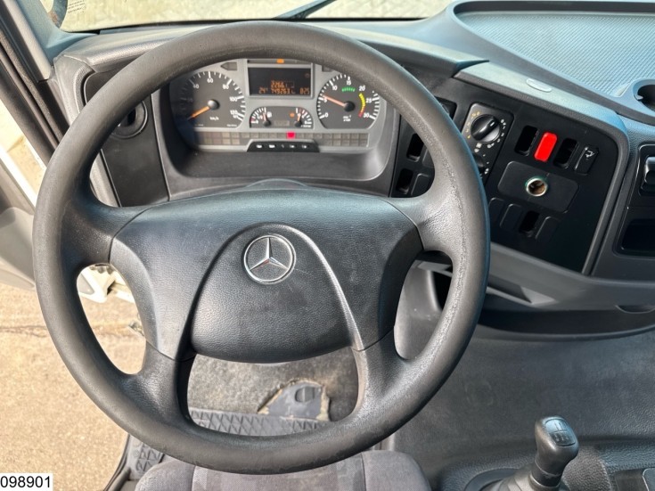 Mercedes Atego 1522