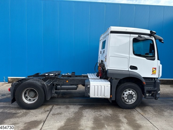 Mercedes Actros 1843