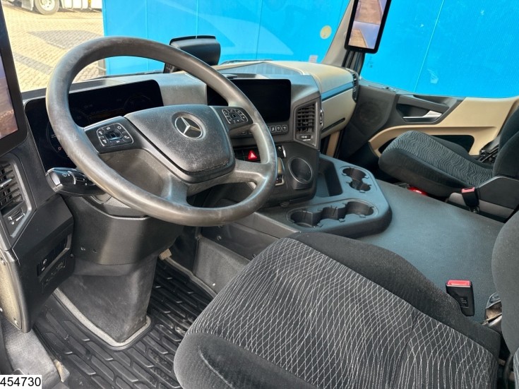 Mercedes Actros 1843