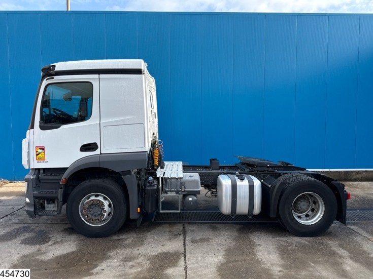 Mercedes Actros 1843