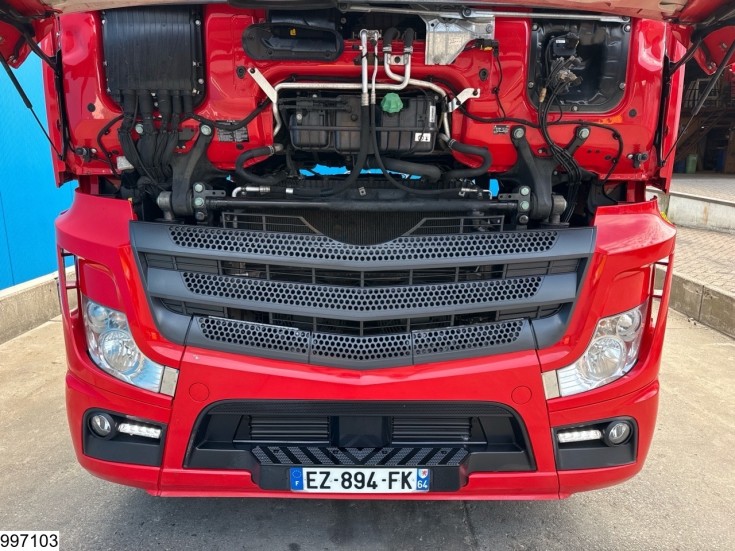 Mercedes Actros 1845
