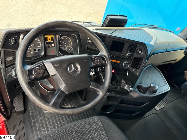 Mercedes Actros 1845