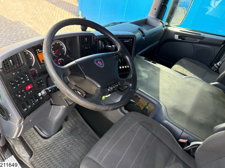 Scania P 450