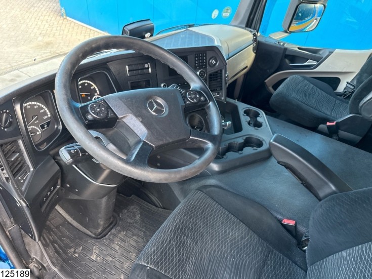 Mercedes Actros 1843