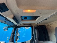 Mercedes Actros 2443