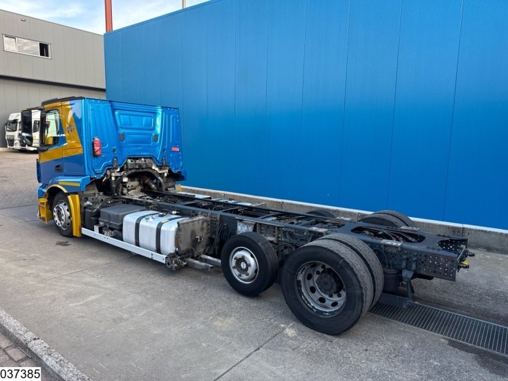 Mercedes Actros 2443