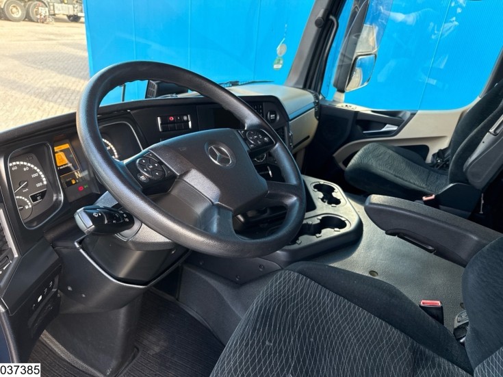 Mercedes Actros 2443